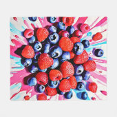Berry Blast: Fruity Fun Fleece Deken (Voorkant (Horizontaal))