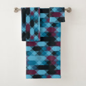 berry blue and ebony geometric bad handdoek (Insitu)
