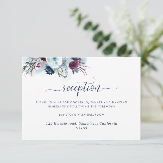 Berry Blue en Bourgondië Floral bruiloft receptie Informatiekaartje (Staand voorkant)