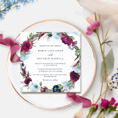 Berry Burgundy en Blue Floral Wreath Wedding Kaart