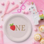 Berry eerste aardbeienverjaardag papieren bordje (Feest)