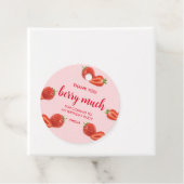 Berry First | Aardbei 1e verjaardag roze Bedankjes Labels (In situ)