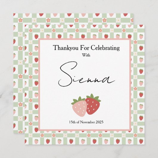 Berry First Birthday Customisable Gingham Print Bedankkaart (Voorkant / Achterkant)