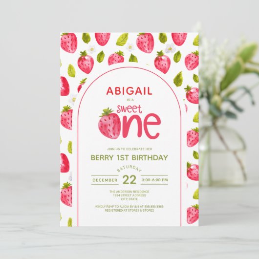 Berry First Birthday Invitation Kaart (Staand voorkant)