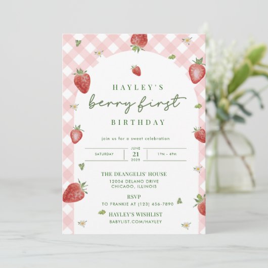 Berry First Birthday Invitation Kaart (Staand voorkant)