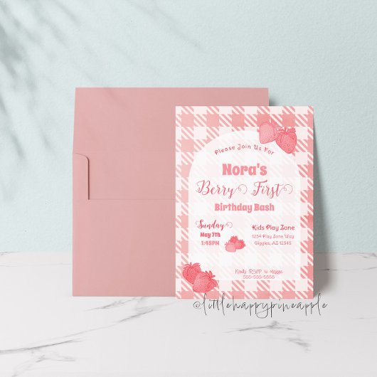 Berry First Birthday Invitation Kaart