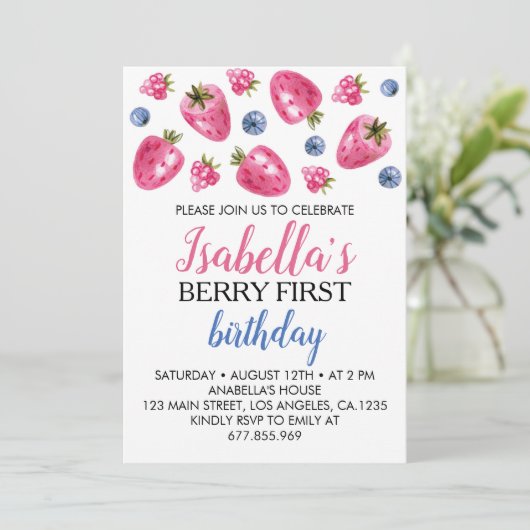 Berry First Birthday Invitation Strawberry Theme Kaart (Staand voorkant)