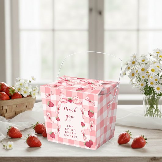 Berry First Birthday Red Gingham Bows Square Bedankdoosjes