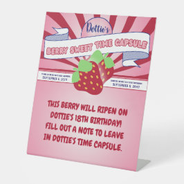 Berry First Birthday Time Capsule Sign Reclamebord Met Voetstuk