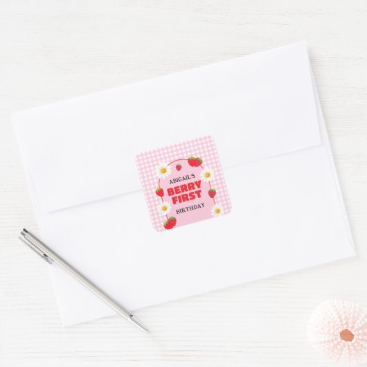BERRY FIRST BIRTHDAY  VIERKANTE STICKER (Envelop)