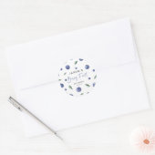 'Berry First' Blauwe Bes 1e Verjaardag Ronde Sticker (Envelop)