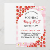 Berry First Strawberry gingham birthday invitation Kaart (Voorkant / Achterkant)