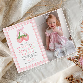 Berry First Strawberry Pink Bow 1st Birthday Foto Kaart