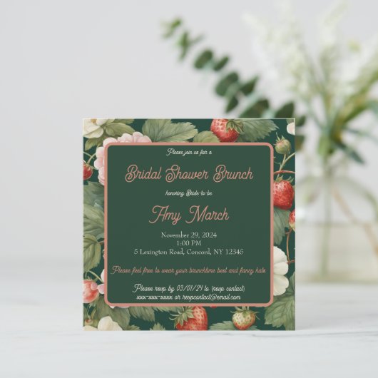 Berry in Love: Aardbei bruids douche uitnodiging (Staand voorkant)