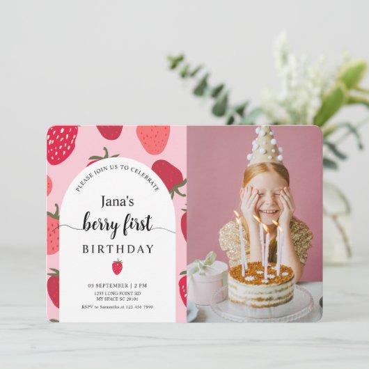 Berry met foto | Roze en rode aardbeien verjaardag Kaart (Staand voorkant)