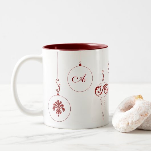 Berry Red Monogram Bauble-Ornamenten Tweekleurige Koffiemok (Met donut)