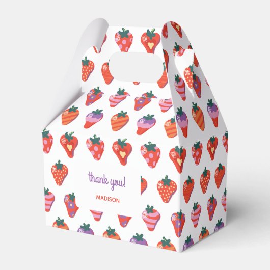 Berry Special Strawberry Birthday - Wit Bedankdoosjes (Voorkant Zijde)
