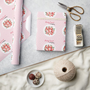 Berry Sweet 1st Birthday Cadeaupapier