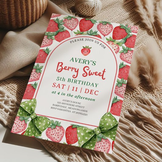 Berry Sweet 5th Birthday Strawberry Invitation Kaart
