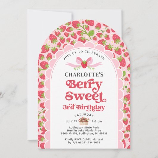 Berry Sweet Aardbei 3e Verjaardag uitnodiging (Voorkant)