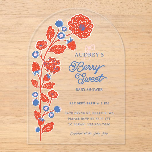 Berry Sweet Aardbeien, Bosbessen & Bloemen Acryl Uitnodigingen (Voorkant)