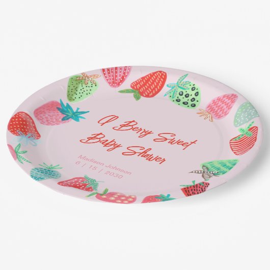 Berry Sweet Baby shower Aardbei Papieren Bordje (Gekanteld)