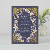 Berry Sweet Baby shower Wilde bessen & bloemen Folie Uitnodiging (Staand Voorkant)