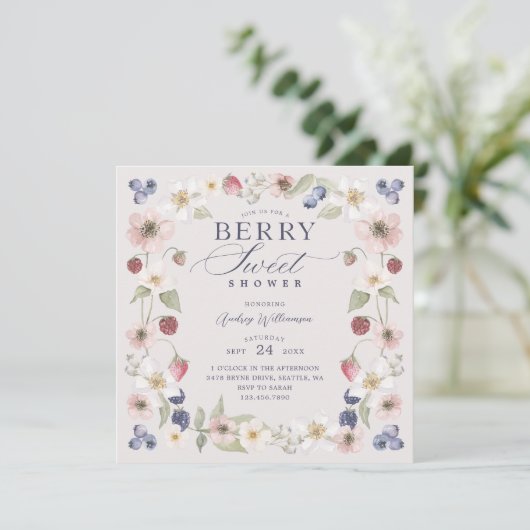 Berry Sweet Baby shower Wilde bessen & bloemen Kaart (Staand voorkant)
