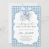 Berry Sweet Blueberry Gingham Baby Shower Kaart (Voorkant)