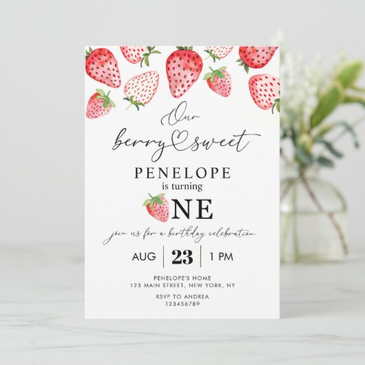 Berry Sweet Eerste Verjaardag Uitnodiging Sjabloon (Staand voorkant)