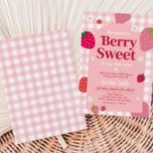 Berry Sweet Gingham Strawberry Baby shower Kaart