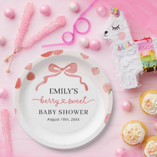 Berry Sweet Girl's Strawberry Baby shower Papieren Bordje (Feest)