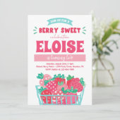 Berry Sweet Invitation | Aardbeienuitnodiging Kaart (Staand voorkant)