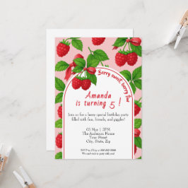 Berry Sweet Raspberry Kids Verjaardag Uitnodiging