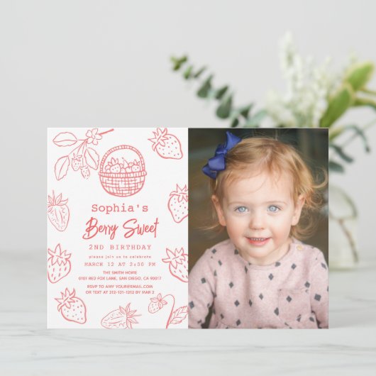 Berry Sweet Starawberry Foto Meisje Verjaardag Kaart (Staand voorkant)