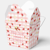 Berry Sweet Strawberry 1st Birthday Party Gift  Bedankdoosjes (Open)