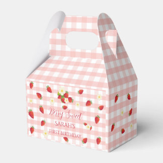 Berry Sweet Strawberry 1st Birthday Party Gift  Bedankdoosjes
