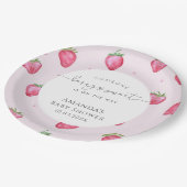 Berry Sweet Strawberry Baby shower Papieren Bordje (Gekanteld)