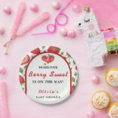 Berry Sweet Strawberry Baby shower Papieren Bordje (Feest)