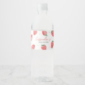 Berry Sweet Strawberry Baby shower Waterfles Etiket (Voorkant)