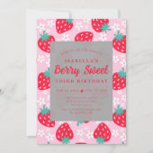 Berry Sweet Strawberry Birthday Party Kaart (Voorkant)