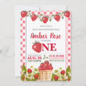 Berry Sweet Strawberry Birthday Uitnodiging (Voorkant)