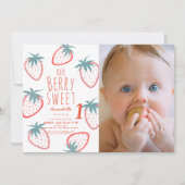 Berry Sweet Strawberry Red 1st Verjaardag Foto Kaart (Voorkant)
