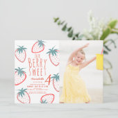 Berry Sweet Strawberry Red White Foto Verjaardag Kaart (Staand voorkant)