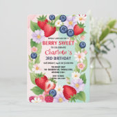 Berry Verjaardag Aardbei bloem Meisje Party Kaart (Staand voorkant)