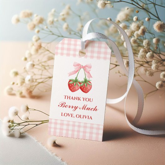 Berry Zoete aardbei verjaardag Pink Bow Gingham Cadeaulabel