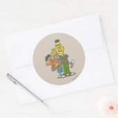 Bert en Ernie klassieke stijl Ronde Sticker (Envelop)