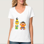Bert en Ernie Pixel Art T-shirt<br><div class="desc">Bekijk Bert en Ernie in deze afbeelding van pixelkunst. © 2014 Sesamworkshop. www.sesamestreet.org</div>