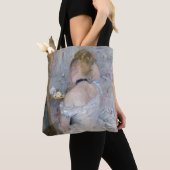 Berthe Morisot - Vrouw bij Haar Toilette Tote Bag (Dichtbij)
