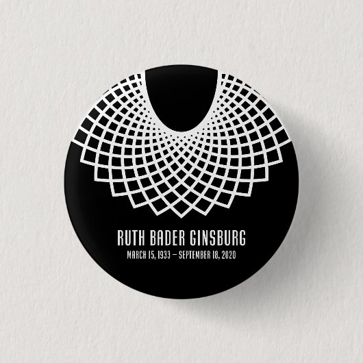 beruchte RBG Collar Memorial Button (Voorkant)